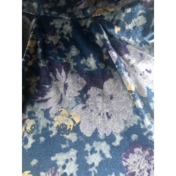 FREE W/PURCH Kimchi Blue Urban Outfitter Blue Floral Velour S-Sleeve Dress Small - Picture 5 of 7
